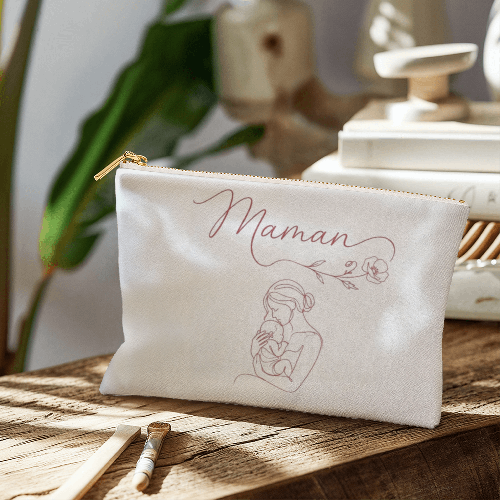 La Petite Pochette "L'Essentiel